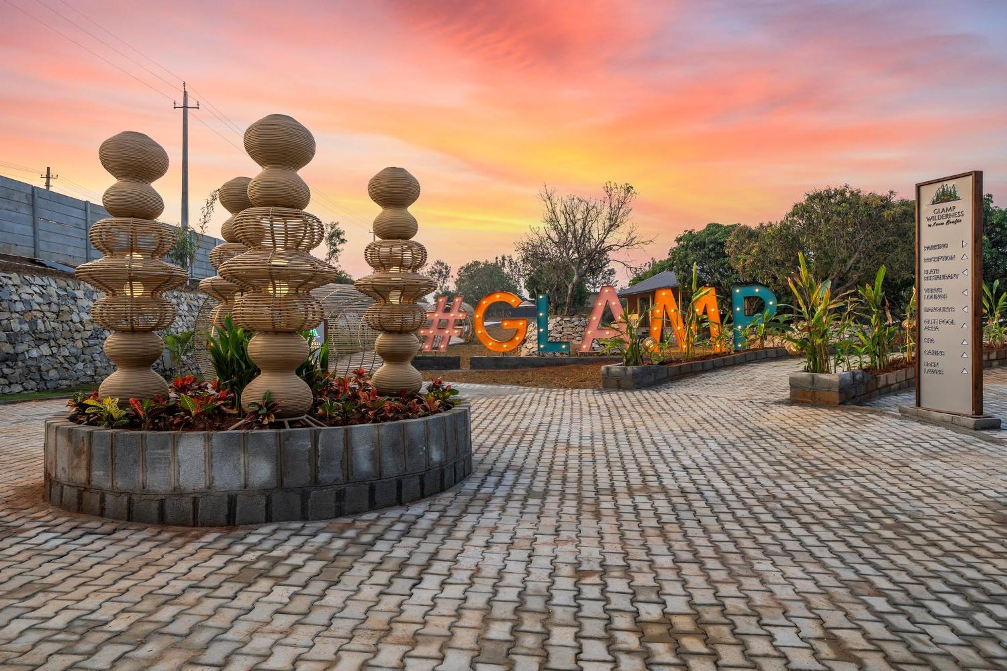 Glamp Wilderness Hotel Nelamangala Bagian luar foto