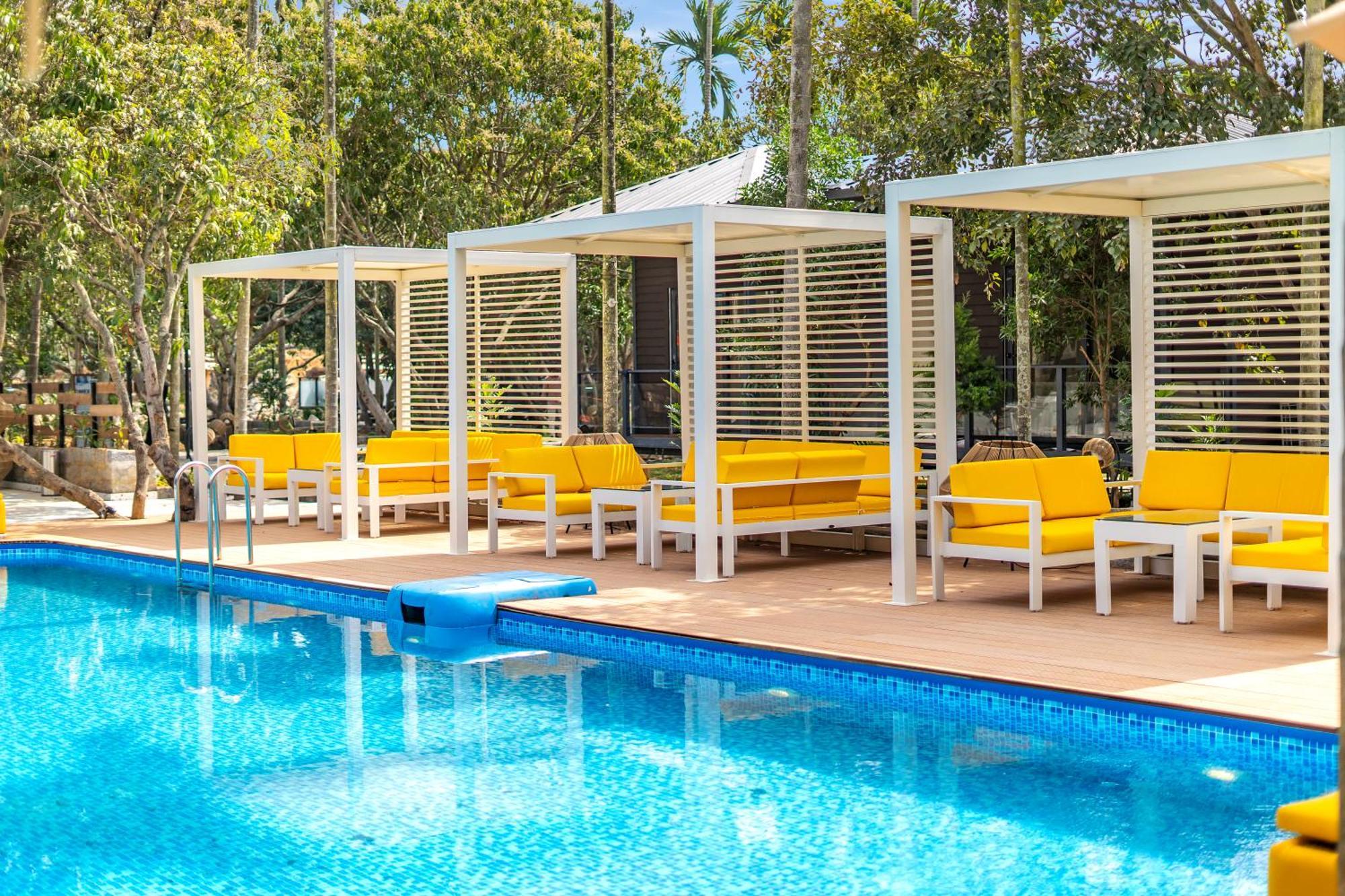 Glamp Wilderness Hotel Nelamangala Bagian luar foto